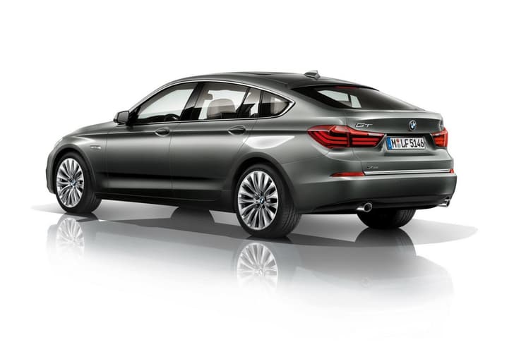 BMW 5-series facelift photo gallery